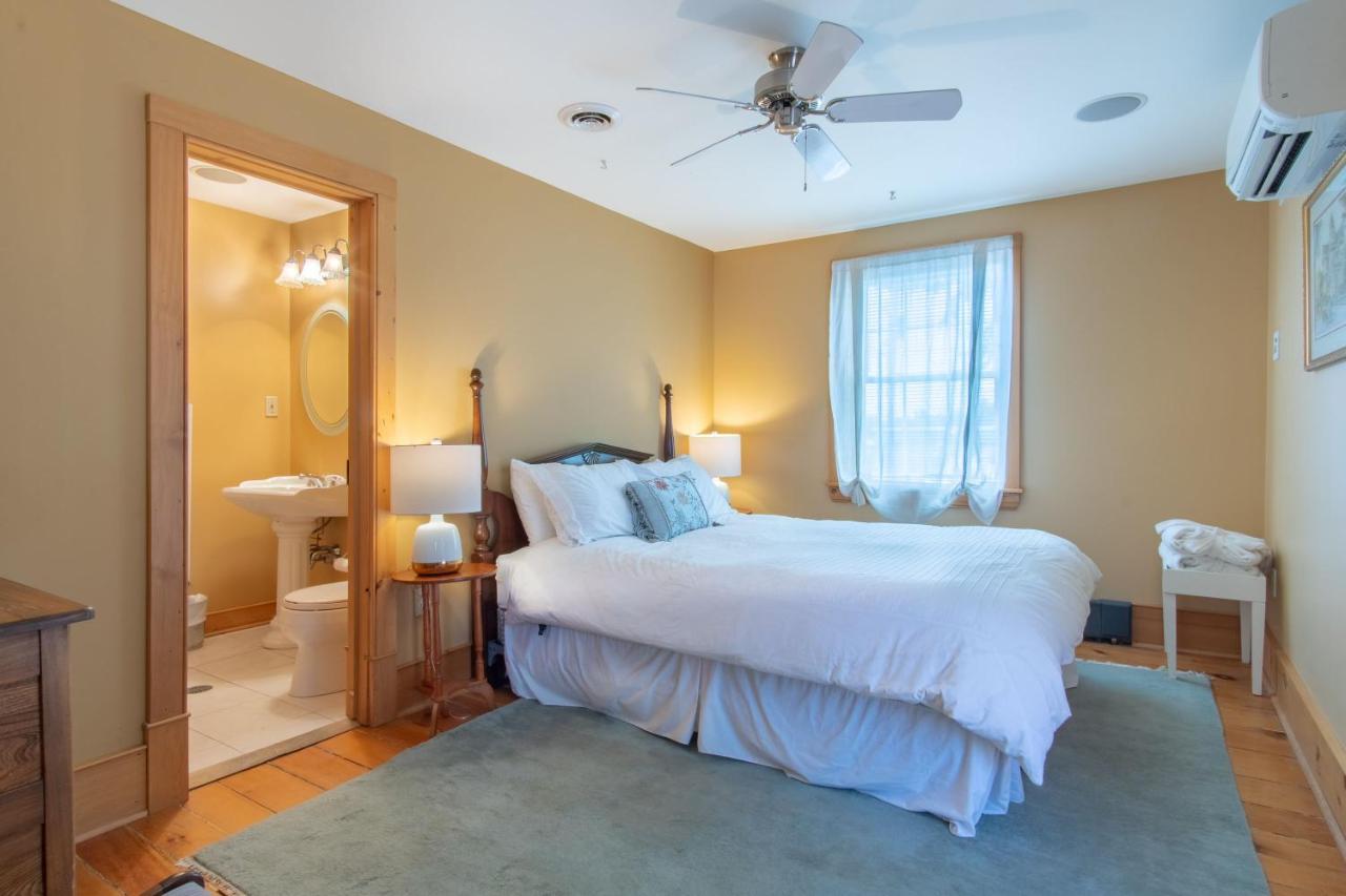 Emilyville Inn Campbellford Luaran gambar