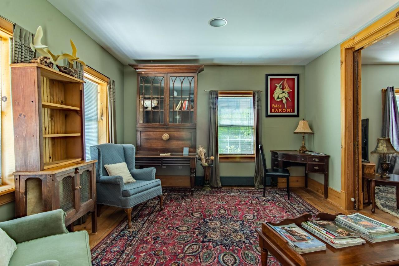 Emilyville Inn Campbellford Luaran gambar
