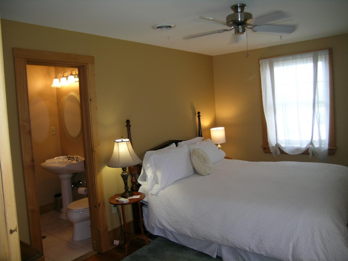 Emilyville Inn Campbellford Luaran gambar